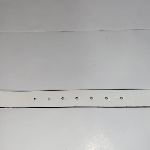 Kenneth Cole Reaction Reversible Black White Belt - Picture 12 of 12